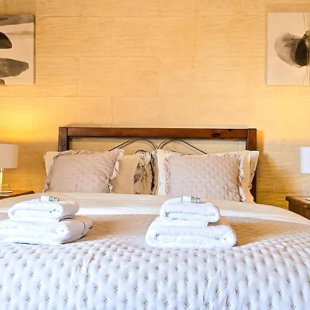 Moonshine Oda ve Kahvaltı