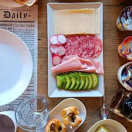 Bed & Breakfast Moonshine Nadur