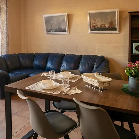 Moonshine Bed & Breakfast